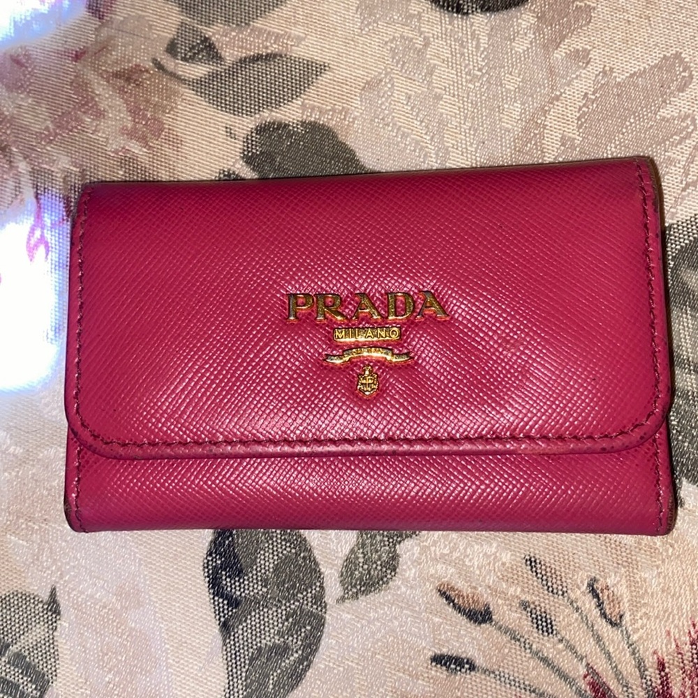 PINK PRADA LEATHER KEY CASE EUC
